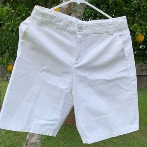 Gap Boyfriend cut khakis